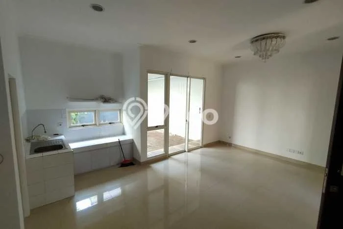 Rumah sewa siap pakai 2 KT di BSD The Green, Tangerang Rumah sewa siap pakai 2 KT di BSD The Green, Tangerang