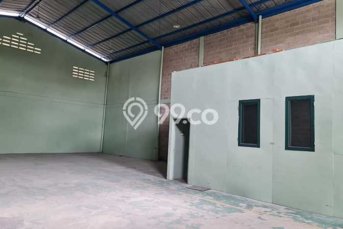 Gudang untuk disewa di BSD punya LT 360m2 & LB 250m2 harga sewa kompetitif Gudang untuk disewa di BSD punya LT 360m2 & LB 250m2 harga sewa kompetitif