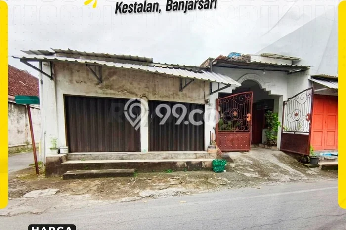 For Sale Rumah 5 Kamar Lokasi Ideal Bagus dan Strategis di Banjarsari For Sale Rumah 5 Kamar Lokasi Ideal Bagus dan Strategis di Banjarsari