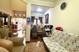 Rumah Luas Asri 3 KT Siap Pakai di Graha Raya Tangerang Rumah Luas Asri 3 KT Siap Pakai di Graha Raya Tangerang