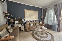Rumah LT 84m² Fully Furnished di Graha Raya, Dekat Mal, Tangerang Rumah LT 84m² Fully Furnished di Graha Raya, Dekat Mal, Tangerang