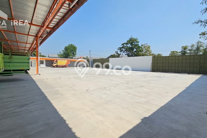 Disewakan Gudang komersial di Colomadu luas bangunan 3841m2 Disewakan Gudang komersial di Colomadu luas bangunan 3841m2