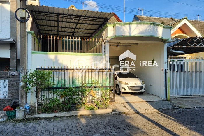 Rumah Strategis Modern Lb 98m2 di Grogol, Sukoharjo Rumah Strategis Modern Lb 98m2 di Grogol, Sukoharjo