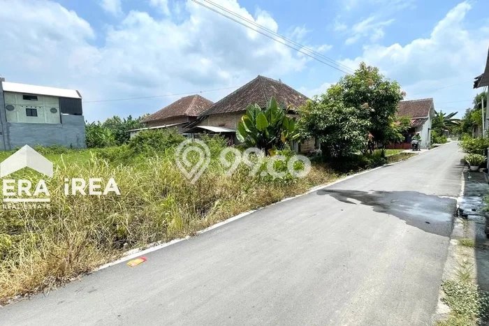 Tanah di Ngemplak, Luas 200m2m², Area Strategis, Lingkungan Nyaman, Kontur Datar Tanah di Ngemplak, Luas 200m2m², Area Strategis, Lingkungan Nyaman, Kontur Datar