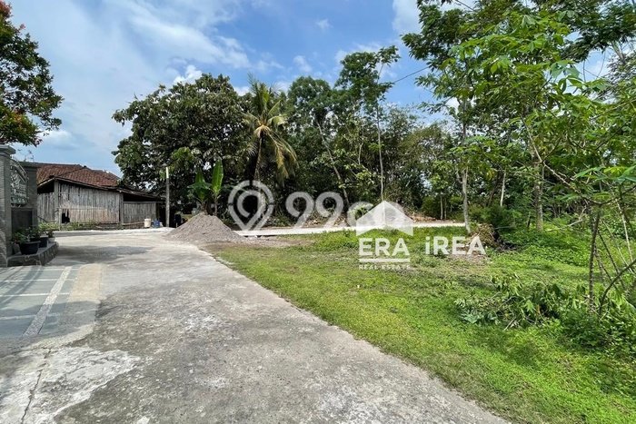 Tanah Komersial di Teras, Luas 3500m2m², Pinggir Jalan Tanah Komersial di Teras, Luas 3500m2m², Pinggir Jalan