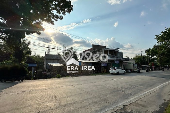 Gudang untuk disewa di Gondangrejo punya LT 441m2 & LB 350m2 harga sewa kompetitif Gudang untuk disewa di Gondangrejo punya LT 441m2 & LB 350m2 harga sewa kompetitif