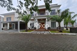 CEPAT! Rumah Mewah Cluster Elite Di Kartasura Sukoharjo Solo. CEPAT! Rumah Mewah Cluster Elite Di Kartasura Sukoharjo Solo.