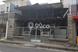 RUKO STRATEGIS Kawasan Kuliner Di Keprabon Dekat Jalan Slamet Riyadi Solo RUKO STRATEGIS Kawasan Kuliner Di Keprabon Dekat Jalan Slamet Riyadi Solo
