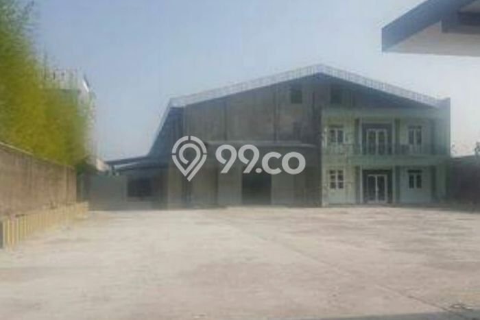 Unit Gudang Paling Strategis di Jaten Karanganyar dengan LB 2390m2 Unit Gudang Paling Strategis di Jaten Karanganyar dengan LB 2390m2