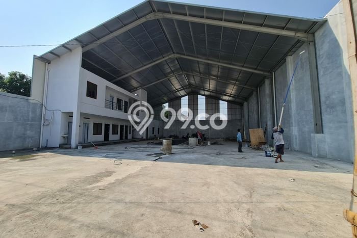 Disewakan Gudang komersial di Kebakkramat luas bangunan 500m2 Disewakan Gudang komersial di Kebakkramat luas bangunan 500m2