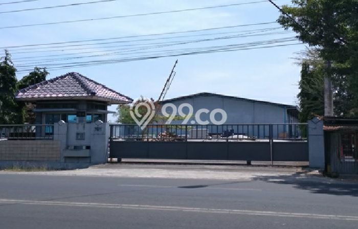 Area Ramai! Gudang Dijual di Colomadu untuk Bisnis Luas Bangunan 1916m2 Area Ramai! Gudang Dijual di Colomadu untuk Bisnis Luas Bangunan 1916m2