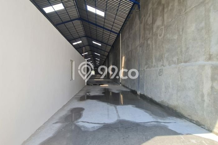 Gudang disewakan di Gatak Sukoharjo dengan luas bangunan 1188m2 Gudang disewakan di Gatak Sukoharjo dengan luas bangunan 1188m2
