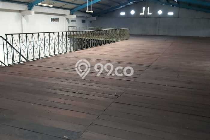 Gudang disewakan lokasi strategis Banjarsari Solo 900m2 Gudang disewakan lokasi strategis Banjarsari Solo 900m2