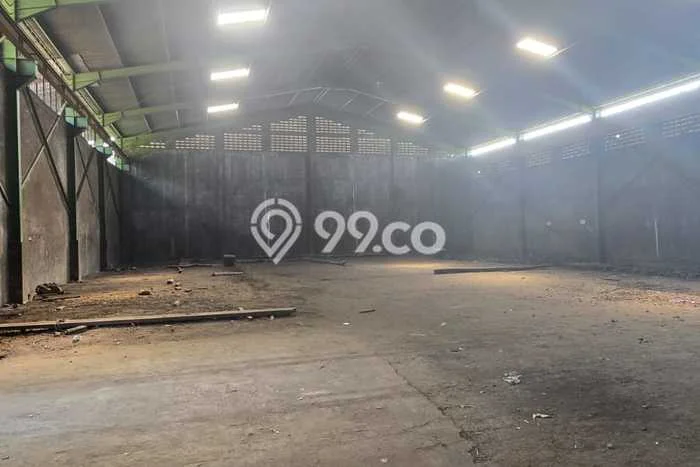 Unit Gudang Disewa Lokasi Karanganyar, Karanganyar Spesifikasi Luas Bangunan 690m2 Unit Gudang Disewa Lokasi Karanganyar, Karanganyar Spesifikasi Luas Bangunan 690m2