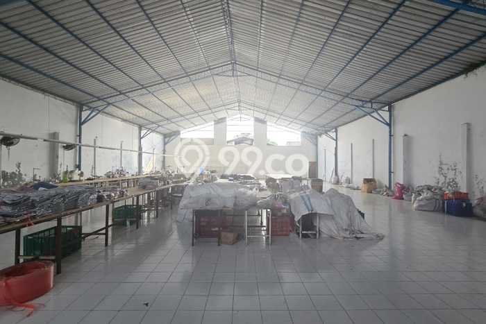 Gudang disewakan lokasi strategis Cemani Solo 445m2 Gudang disewakan lokasi strategis Cemani Solo 445m2