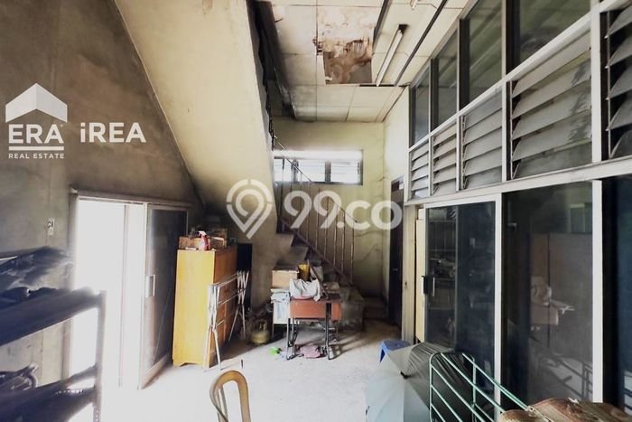 FOR SALE! Ruko di Jebres Surakarta, LT 82m2, LB 225m2 FOR SALE! Ruko di Jebres Surakarta, LT 82m2, LB 225m2