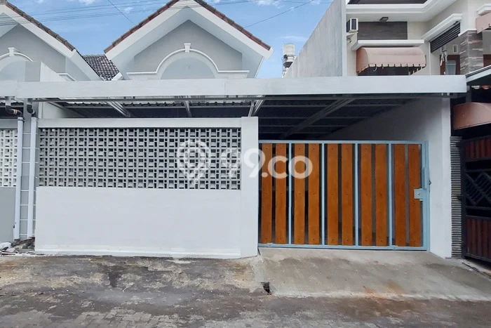 Rumah Minimalis 2 Kamar LT 120m2 di Solo Baru Rumah Minimalis 2 Kamar LT 120m2 di Solo Baru
