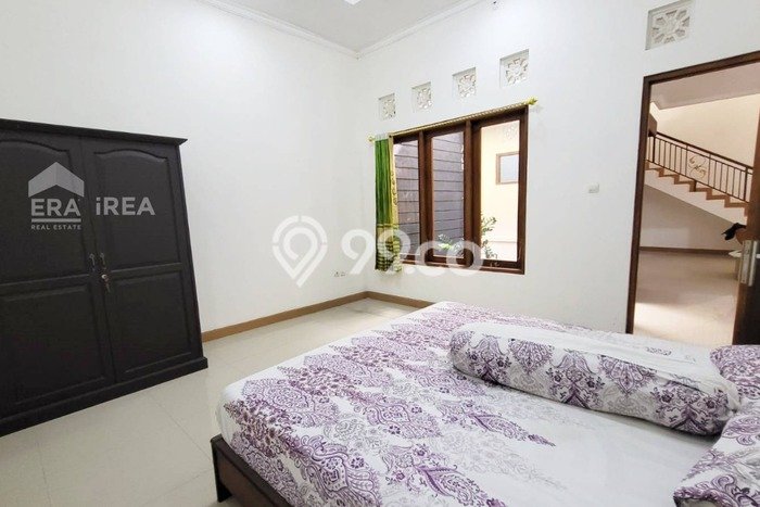 Dijual Cepat Rumah Favorit Siap Huni LB 220m2 di Laweyan, Surakarta Dijual Cepat Rumah Favorit Siap Huni LB 220m2 di Laweyan, Surakarta