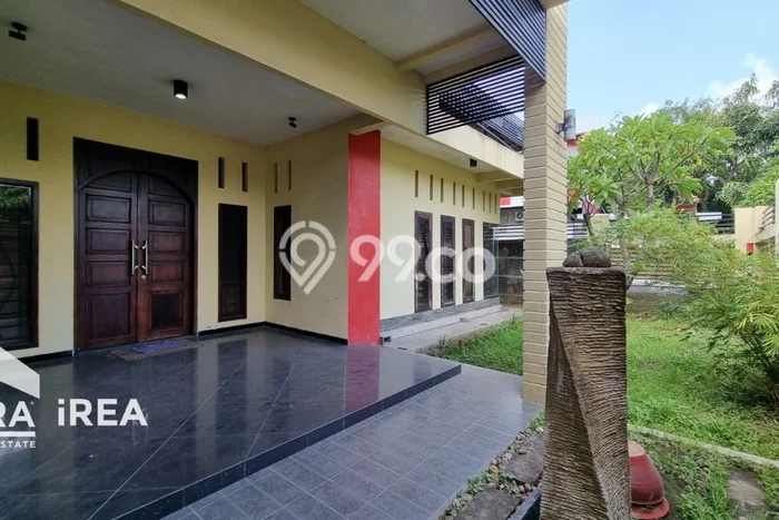 Hot Offer Hunian Premium Ideal dan Luas di Banjarsari, Surakarta Hot Offer Hunian Premium Ideal dan Luas di Banjarsari, Surakarta