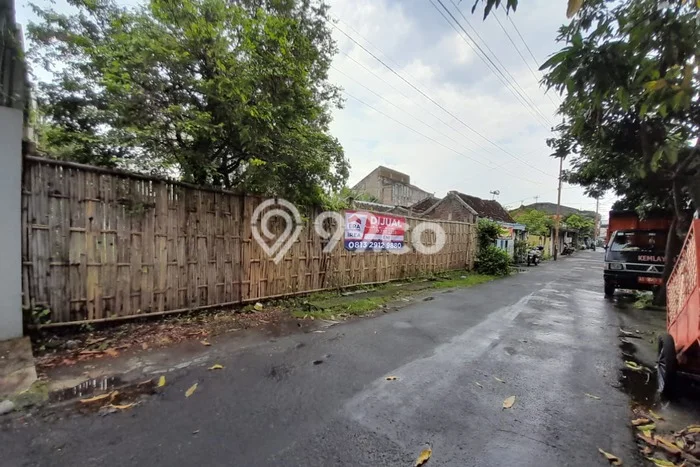 Tanah untuk Dijual di Serengan Surakarta Luas 353m2 Tanah untuk Dijual di Serengan Surakarta Luas 353m2