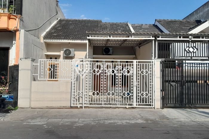 Rumah Modern 2 Kamar LT 90m2 di Solo Baru Rumah Modern 2 Kamar LT 90m2 di Solo Baru