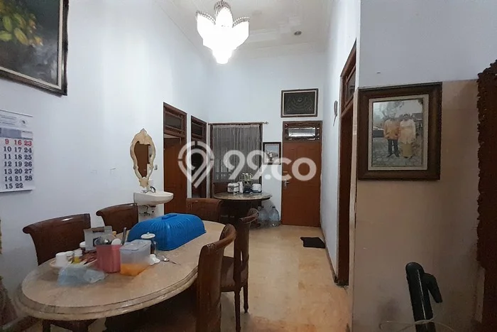 Rumah Luas Asri 5 KT Siap Huni di Gentan Sukoharjo Rumah Luas Asri 5 KT Siap Huni di Gentan Sukoharjo