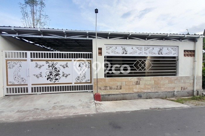 Dijual Hunian Rumah Terawat 3 KT di Kartosuro, Sukoharjo Dijual Hunian Rumah Terawat 3 KT di Kartosuro, Sukoharjo