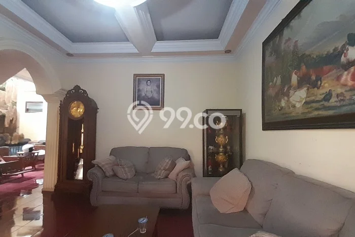 Dijual Rumah 6 Kamar Lokasi Strategis Bagus dan Strategis di Jaten Dijual Rumah 6 Kamar Lokasi Strategis Bagus dan Strategis di Jaten