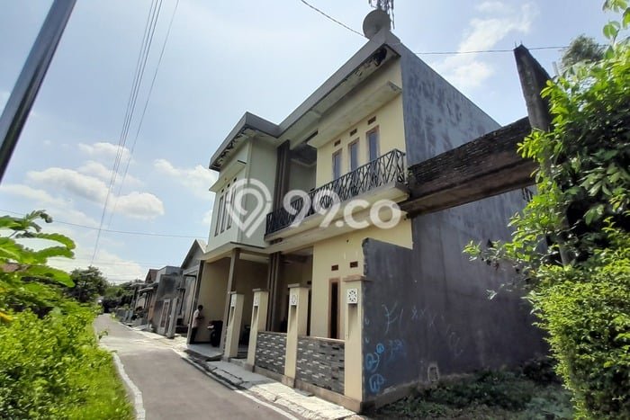 Hunian Cantik Modern Lb 110m2 di Polokarto, Sukoharjo Hunian Cantik Modern Lb 110m2 di Polokarto, Sukoharjo