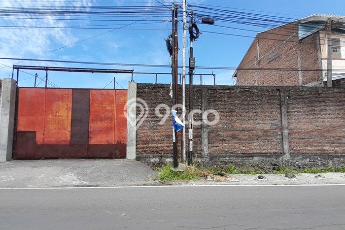 Gudang Disewakan Cepat di Banjarsari Solo LB 400m2 Gudang Disewakan Cepat di Banjarsari Solo LB 400m2