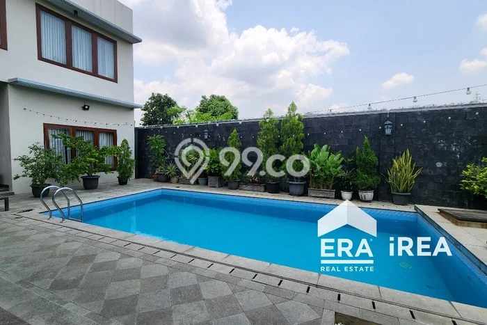 Ready to Use! Luxury House LT 810m2 Desain Modern di Solo Baru Ready to Use! Luxury House LT 810m2 Desain Modern di Solo Baru