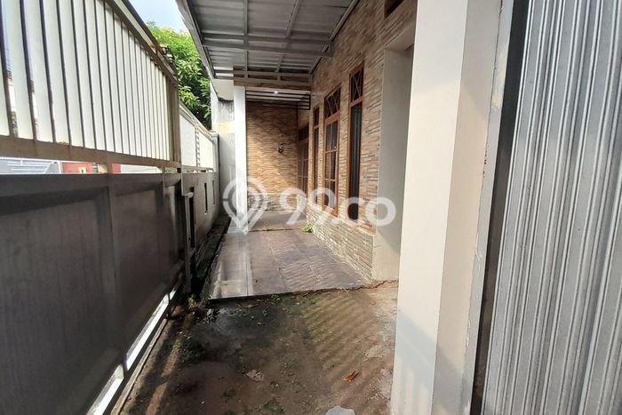 Rumah Modern Cantik 4 KT Bisa Langsung Pindah di Colomadu Rumah Modern Cantik 4 KT Bisa Langsung Pindah di Colomadu