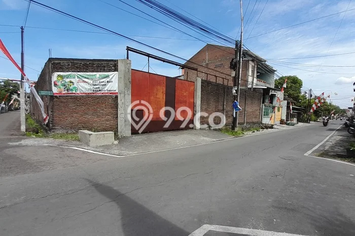 Gudang Disewakan Cepat di Banjarsari Solo LB 400m2 Gudang Disewakan Cepat di Banjarsari Solo LB 400m2