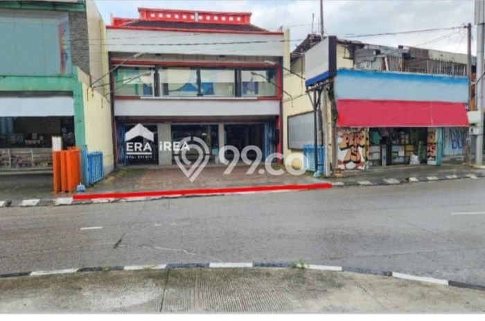 Komersial Dijual di Jaten Karanganyar dengan Luas Bangunan 961m2 Komersial Dijual di Jaten Karanganyar dengan Luas Bangunan 961m2