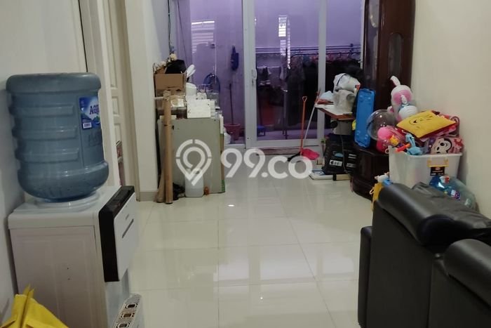 Rumah Modern 4 KT di Simpang Lima Semarang Semi Furnished Rumah Modern 4 KT di Simpang Lima Semarang Semi Furnished