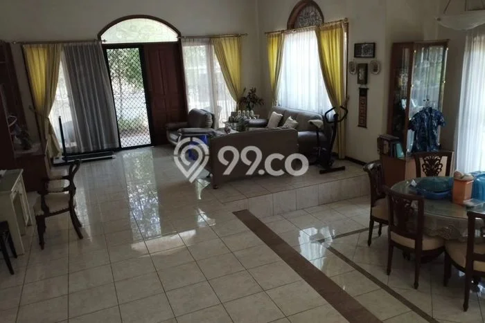 Jual Rumah Luas Megah Dengan View Cantik di Majapahit, Semarang Jual Rumah Luas Megah Dengan View Cantik di Majapahit, Semarang