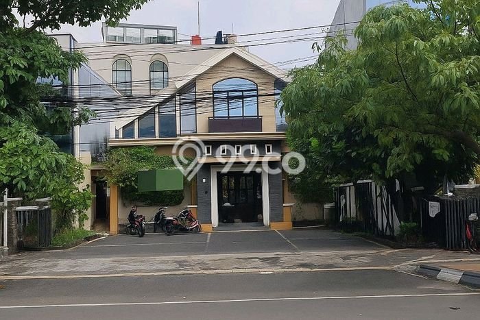 Hunian Super Mewah dengan Akses Paling Strategis di Simpang Lima, Semarang Hunian Super Mewah dengan Akses Paling Strategis di Simpang Lima, Semarang