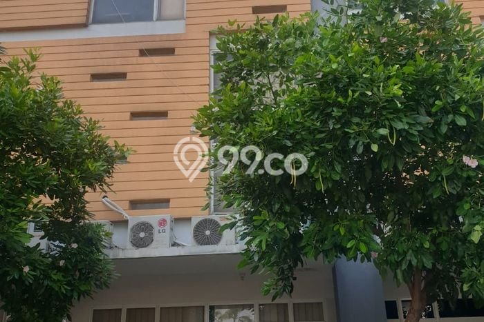 Unit Ruko Dijual di Cinere Depok Luas Tanah 90m2, Luas Bangunan 270m2 Unit Ruko Dijual di Cinere Depok Luas Tanah 90m2, Luas Bangunan 270m2