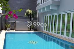 KESEMPATAN TERBAIK! Rumah Asri di Legian, LT 308m² Bangunan 226m² KESEMPATAN TERBAIK! Rumah Asri di Legian, LT 308m² Bangunan 226m²