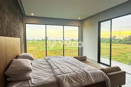 Vila Premium Kawasan , Luas 200m2m², Lingkungan Nyaman untuk Anda Vila Premium Kawasan , Luas 200m2m², Lingkungan Nyaman untuk Anda