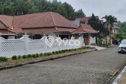 Rumah Luxury Modern Siap Huni di Cinere Jakarta Selatan Rumah Luxury Modern Siap Huni di Cinere Jakarta Selatan