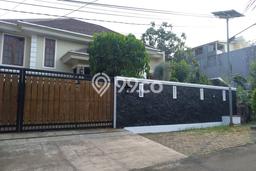 Dijual Rumah Mewah Elegan Dengan View Cantik di Cinere, Jakarta Selatan Dijual Rumah Mewah Elegan Dengan View Cantik di Cinere, Jakarta Selatan