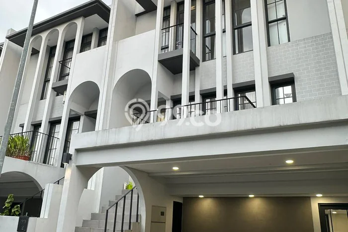Rumah Kontrakan Tangerang LT 98m2 LB 198m2 Kawasan BSD Green Wich Rumah Kontrakan Tangerang LT 98m2 LB 198m2 Kawasan BSD Green Wich