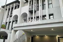 Rumah Kontrakan Tangerang LT 98m2 LB 198m2 Kawasan BSD Green Wich Rumah Kontrakan Tangerang LT 98m2 LB 198m2 Kawasan BSD Green Wich