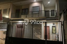 Hunian Mewah LB 200m2 Siap Huni Desain Elegan di Meruya, Jakarta Barat Hunian Mewah LB 200m2 Siap Huni Desain Elegan di Meruya, Jakarta Barat