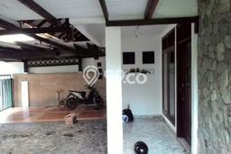 For Sale! Luxury House LT 220m2 Desain Elegan di Cinere For Sale! Luxury House LT 220m2 Desain Elegan di Cinere