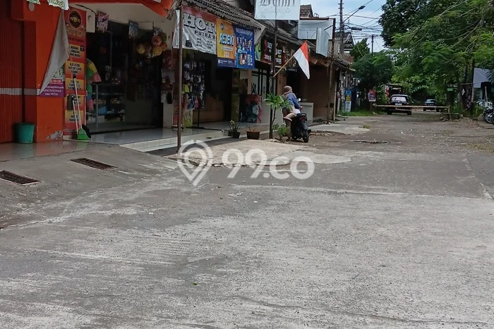 Ruko Bagus Dijual LB 45m2 Lokasi Strategis Bandung Area Cocok untuk Bisnis Ruko Bagus Dijual LB 45m2 Lokasi Strategis Bandung Area Cocok untuk Bisnis
