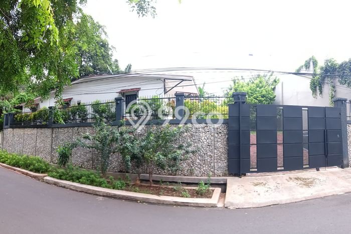 Tanah Dijual di Jakarta Selatan Seluas 637m2 Strategis Tanah Dijual di Jakarta Selatan Seluas 637m2 Strategis