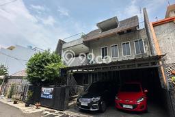 For Sale! Luxury House LT 248m2 Desain Modern di Radio Dalam For Sale! Luxury House LT 248m2 Desain Modern di Radio Dalam