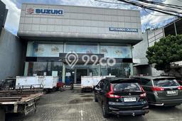 Area Ramai! Komersial Dijual di Ciledug untuk Bisnis Luas Bangunan 982m2 Area Ramai! Komersial Dijual di Ciledug untuk Bisnis Luas Bangunan 982m2